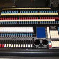 Used Pearl 2000 from Avolites